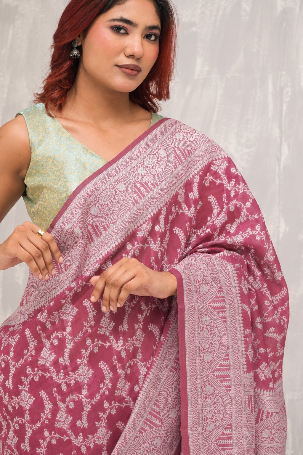 Leaf Jaal Magenta Pure Cotton Saree With Strip Blouse